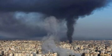 Lufta në Lindjen e Mesme/ SHBA mbyll ambasadën në Arabinë Saudite dhe Kuvajt, redukton praninë konsullore në disa vende të tjera të rajonit.