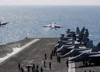 Marina amerikane nxitpruar praninë në Lindjen e Mesme, mbërrijnë 2500 trupa në zonë