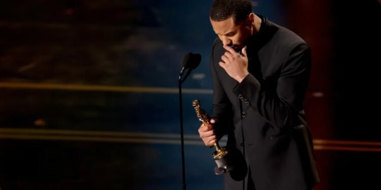 Michael B. Jordan shpallet aktori më i mirë në Oscar për filmin "Sinners"
