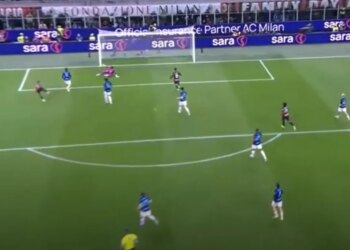Milan-Inter në Drejtim të Drejtë/ Goli i Estupinian vjen në ndihmë, pjesa e parë përfundon me avantazh për kuqezinjtë në "San Siro" (Video)