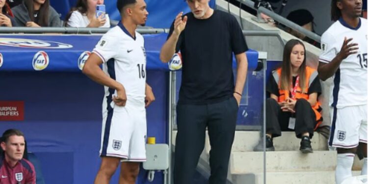 Mungesa nga ekipi kombëtar, Tuchel: Alexander-Arnold duhet ta pranojë...