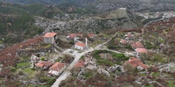 Muzeyi i Drishtit në rrezik të shkatërrimit/ Monumenti i neglizhuar në Shkodër, turistët e vizitojnë, por sqaron mungesën e kujdesit.