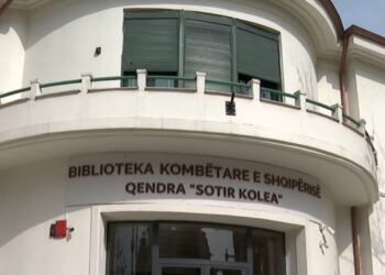 “Nevojitet një bibliotekë e re”/ Biblioteka pasurohet me tituj të rinj, por infrastruktura vazhdon të jetë një sfidë.