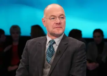 Opinioni i Auron Tares: Një ideolog në Tepelenë