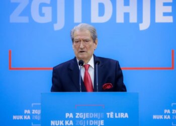 PS nuk e pranoi kërkesën e SPAK për arrestimin e Ballukut, ndërsa Berisha akuzon se ai sulmoi drejtësinë dhe qytetarët shqiptarë.