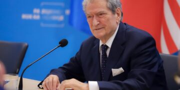 Parlamenti shpall Gjykatën Kushtetuese në zero, Berisha: Ngritjet e Komisioneve Hetimore janë bllokuar për tetë muaj.