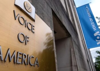 Pas një viti ndalimi, gjykata vendos për rihapjen e Zërit të Amerikës: Presidenti Trump ka cenuar detyrat e Kongresit.