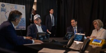 Përgatitjet sekrete 60-ditore të SHBA-së dhe Izraelit për eliminimin e liderit suprem të Iranit pas vdekjes së Ali Khameneit.