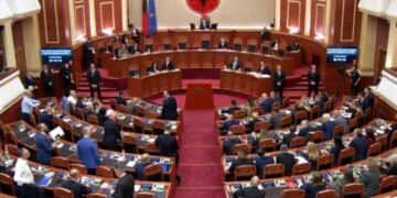 Përjashtimi i PD-së nga delegacioni parlamentar për në Gjermani, ankesa u shqyrtua nga Kuvendi në Top Channel.