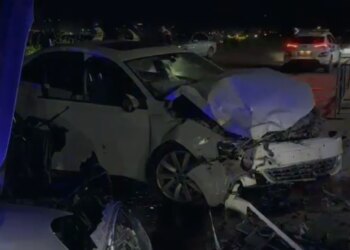 Përplasje mes dy automjeteve në Fier, të lënduar shoferët dhe pasagjerët