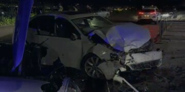 Përplasje mes dy automjeteve në Fier, të lënduar shoferët dhe pasagjerët