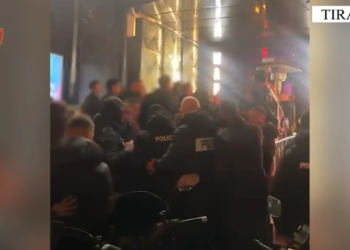 Policia zhvillon aksion në lokalet e natës në ish-Bllok, arrestohen 11 administratorë për shpërndarje droge në klube.