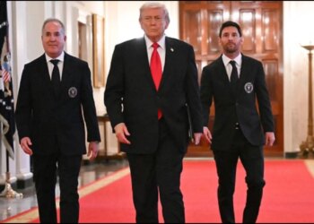 Presidenti Donald Trump prit Messin dhe ekipin e Inter Miamit në Shtëpinë e Bardhë, duke diskutuar për raketat në Iran dhe Ronaldon.