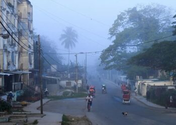 Protestat në Kubë: Dega lokale e Partisë Komuniste digjet