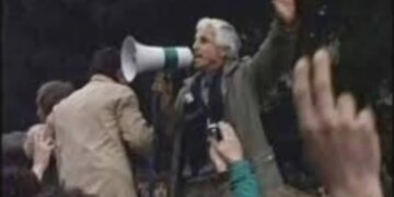 “Qarkulluan thashetheme se Sulo Gradeci vrau Ramizin”, Neritan Ceka rikujton ngjarjet e shkurtit 1991: Si i ndalova turmës të hynte në Bllok.