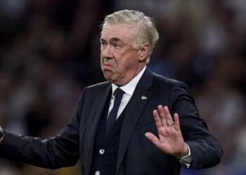 Qëndrueshmëria e një lideri: Diskutimi i Ancelottit që ndryshoi Realin e Madridit në finalen e vitit 2024 (VIDEO)