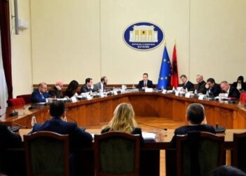 Raporti i PD në Këshillin e Mandateve zbulon se Prokuroria ka konfirmuar kërcënimet ndaj dëshmitarëve nga Balluku, duke kërkuar leje për arrestimin e tij nga SPAK.