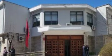 Rasteve të dhunës në Gjirokastër po u shënohet një rritje, me 58 urdhër mbrojtjeje të lëshuara për situata të dhunës në familje gjatë vitit 2025.