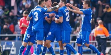 Reali i Madridit përjeton humbjen e parë në shtëpi nga Getafe pas 18 vitesh, ndërsa Barcelona merr një avantazh prej 4 pikësh.