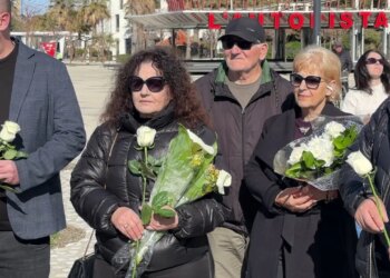 Rikujtohet ngjarja tragjike e Otrantos ku humbën jetën 81 persona, të afërmit kërkojnë të drejtat e tyre.