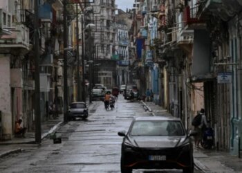 Rusia ofron mbështetje për Kubën me dërgesa nafte në përballje me bllokadën ekonomike të SHBA-së