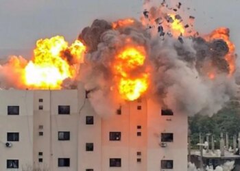 SHBA dhe Izraeli sulmojnë një fabrikë në Iran, të paktën 15 të vdekur dhe disa të plagosur