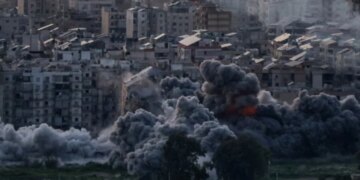 SHBA njoftojnë rritje të sulmeve ndaj Iranit dhe përgatiten me bombarduesin më të madh amerikan.