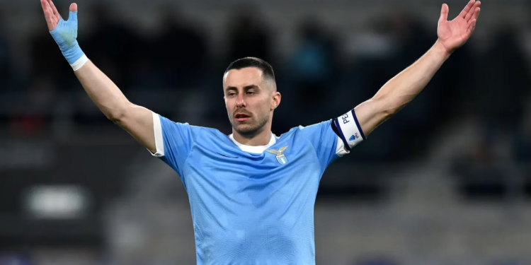 Serie A: Lazio siguron fitoren ndaj Sassuolos me golin e Marusic në minutat e fundit