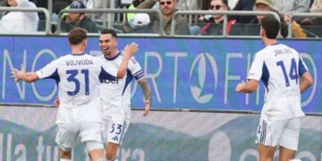 Serie A/Como triumfon në Sardenjë, mposht Cagliarin dhe ngjitet në zonën e Champions së bashku me Romën.