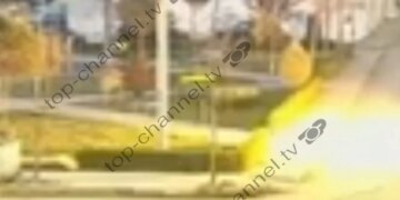 Shpërthim me tritol në automjetin e agjentit të krimeve në Lezhë, TCh publikon pamjet nga skena e incidentit.