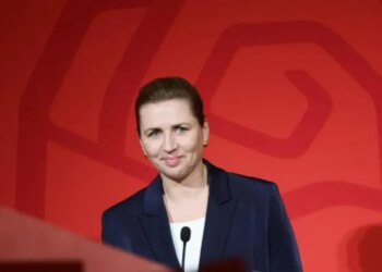 Social Demokratët në Danimarkë arrijnë më shumë vota, por nuk krijojnë shumicë parlamentare; negociata të komplikuara pritet të ndodhin.