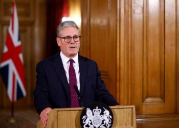 Starmer shpreh zhgënjimin e tij pas deklaratës së Trump: "Nuk besojmë se regjimi mund të ndryshojë nga ajri"