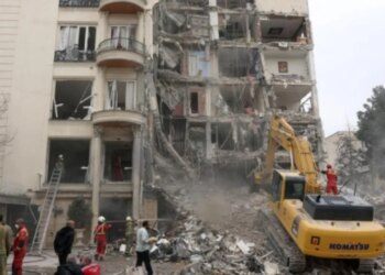 Sulm me bomba thërrmuese në Tel Aviv lë 6 të plagosur; Izraeli reagimin e tij e shpreh me goditje në Iran.