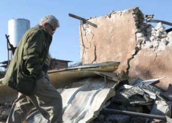 Sulmet ajrore përfshijnë kufirin mes Iranit dhe Irakut / Ekspertët tërheqin vërejtjen se mbështetja për forcat etnike mund të nxjerrë në pah një situatë të rrezikshme, duke përshkruar mundësinë e një luftë civile.