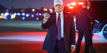 Sulmet mbi Iranin, Trump zhvillon bisedime me Netanyahun dhe liderët e Bahreinit e Emirateve të Bashkuara Arabe.