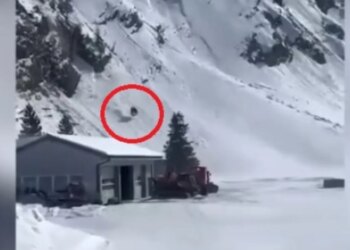 Tragjedia në Zvicër: Teleferiku shembet në qendrën skijimi, një person humb jetën, dëshmitari rrëfen: U ndjerë një këputje dhe më pas…