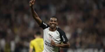 Transferi i talentit brazilian te Milani në rrezik, pasi Corinthians ndërpret marrëveshjen për shkak të interesimit nga Benfica.