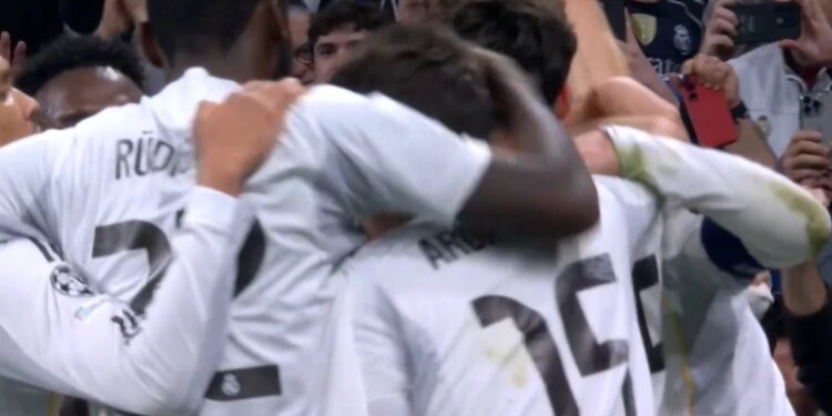 Transmetimi i drejtpërdrejtë i ndeshjes Real Madrid-Man. City/ Valverde përsërit suksesin, mesfushori dyfishon numrin e golave në “Bernabeu” (Video)