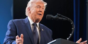 Trump siguron se 'Lufta në Iran do të mbyllet shpejt', Teherani reagon: 'Ne do të vendosim fundin'.