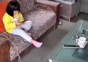Video/ Vajza e mitur ndërron jetë tragjikisht pas shpërthimit të telefonit në duar gjatë lojës.