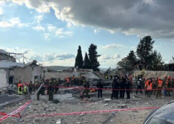 Viktimat e para në SHBA konfirmohen: Tre ushtarë të vrarë dhe pesë të plagosur rëndë, Trump thekson se ngjarje të tilla ndodhin në çdo luftë.