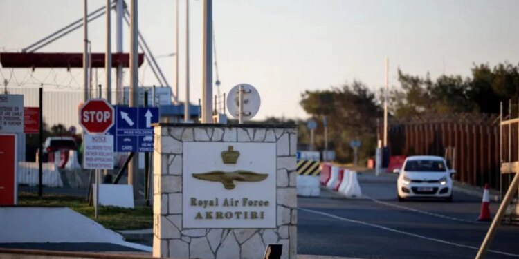 Zbulim i ri rreth sulmit të Iranit ndaj bazës britanike në Qipro: droni i përdorur kishte teknologji ushtarake nga Rusia.