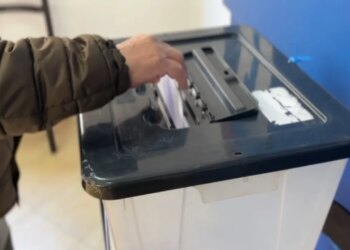 Zgjedhjet për kreun e ri të degës së PD-së në Vlorë, përballje mes ish-deputetes dhe një anëtari të kryesisë.