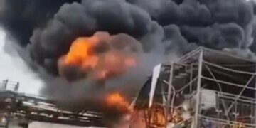 Zona industriale në jug të Izraelit e goditur nga zjarri, ende nuk ka raportime për viktima