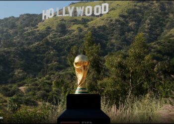 Zyrtarizohen rregullat e reja të FIFA për zëvendësimet e shpejta dhe VAR-in në lidhje me kartonët e verdhë dhe goditjet e këndit.