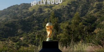 Zyrtarizohen rregullat e reja të FIFA për zëvendësimet e shpejta dhe VAR-in në lidhje me kartonët e verdhë dhe goditjet e këndit.