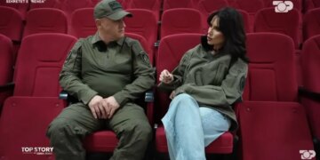 ‘Familja ime është gjithmonë në pritje të telefonatës sime gjatë misioneve’, thotë komandanti: ‘Anëtarët e RENEA-s janë individë me ndjenja dhe shpirt, por gjithashtu janë profesionistë të trajnuar për situata ekstreme’.