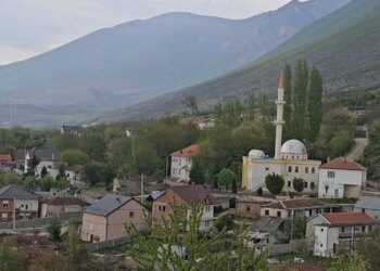 27 vjet nga eksodi i shqiptarëve të Kosovës, Kukësi ofron shpresë për 800 mijë të dëbuar
