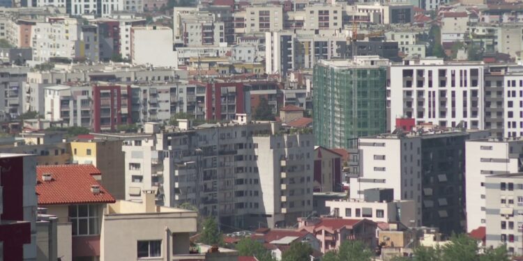 30 mln euro nga rivlerësimi i provave, 9500 aplikime në 2 muaj; Tirana dhe Durrësi mbizotërojnë