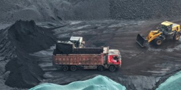 41 minatorë në rajonin e Luhanskut shpëtohen pas bllokimit në një minierë qymyri si pasojë e një sulmi ukrainas.